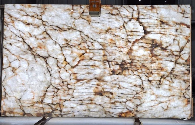 CRYSTALLO GOLD- (BACK LIGHT)
